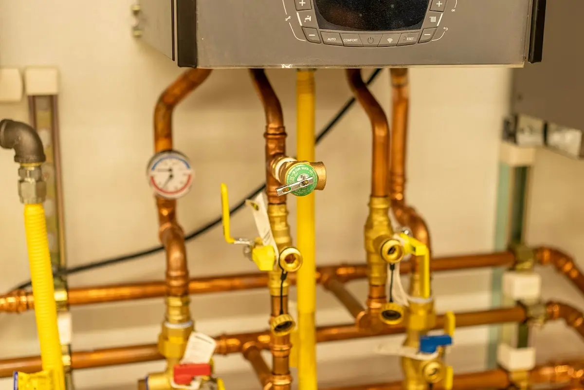 Licensed technician providing Slab Leak Repair for a homeowner in Marlow