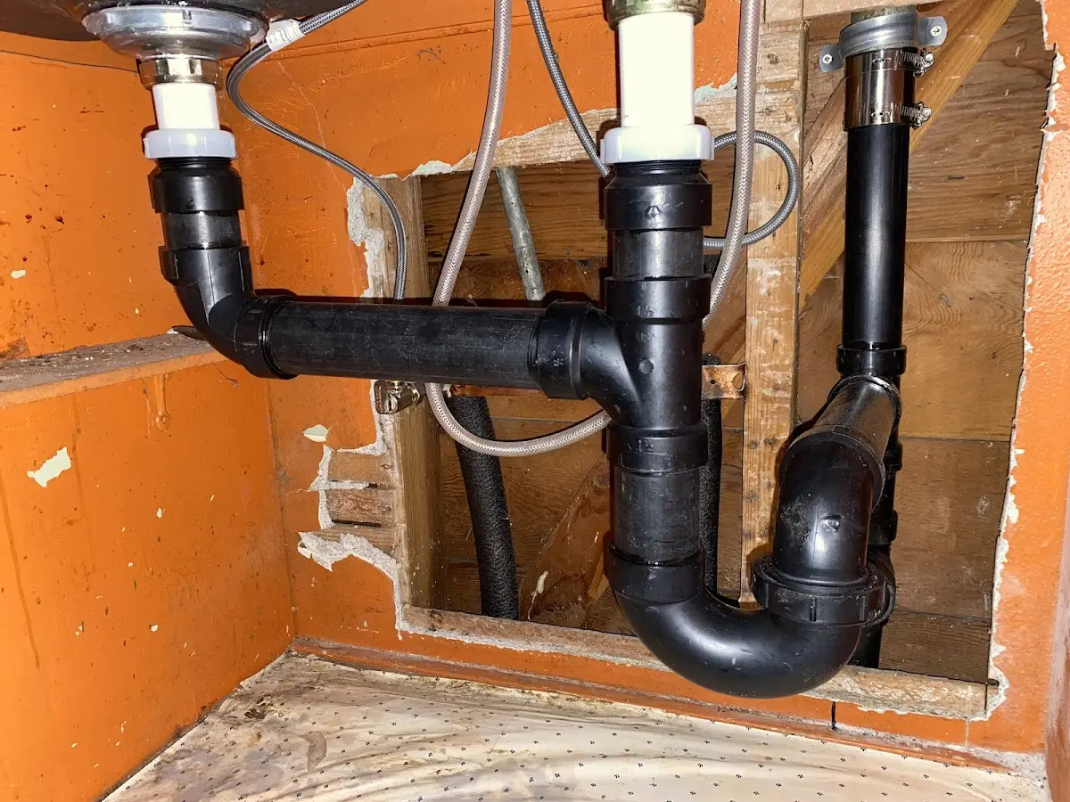 Professional Pipe Bursting equipment and tools on the job in Marlow